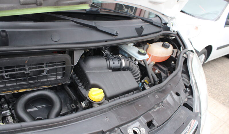 Opel Vivaro Diesel Euro 5 L1H1 NAVI full